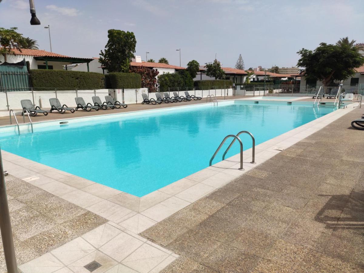 Bungalow With Private Garden Nex To Yumbo Center Villa Maspalomas  Exterior foto
